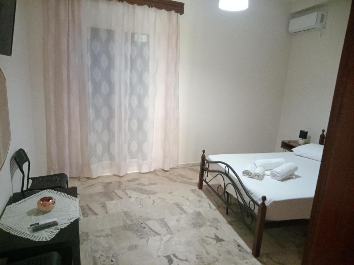 Apartamento Tom House 1 Filiatra Exterior foto